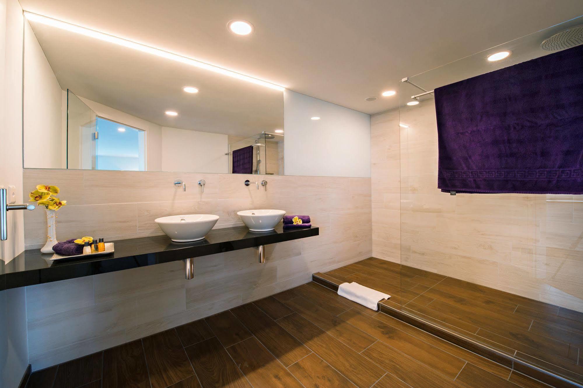 เฮชท์ Hotel Fehraltorf ภายนอก รูปภาพ